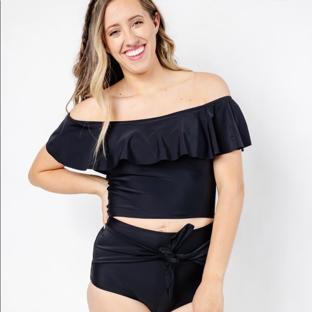 Ruffle Top - Picture 2 of 2